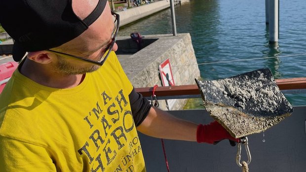 Unter den Funden ist viel Metallschrott