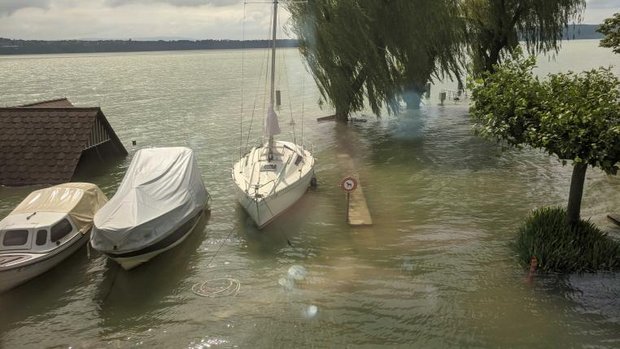 Hochwasser am Bielersee