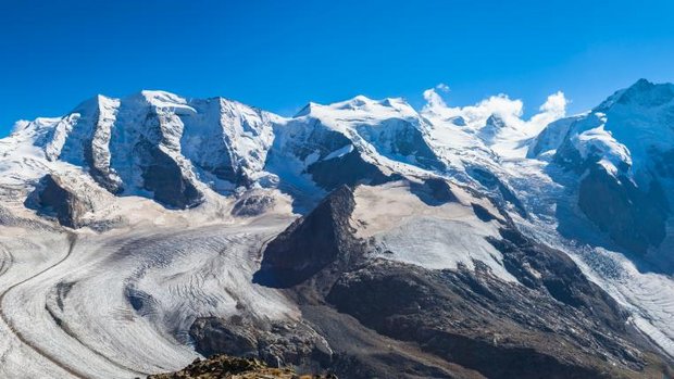 Morteratsch-Gletscher und Berninamassiv