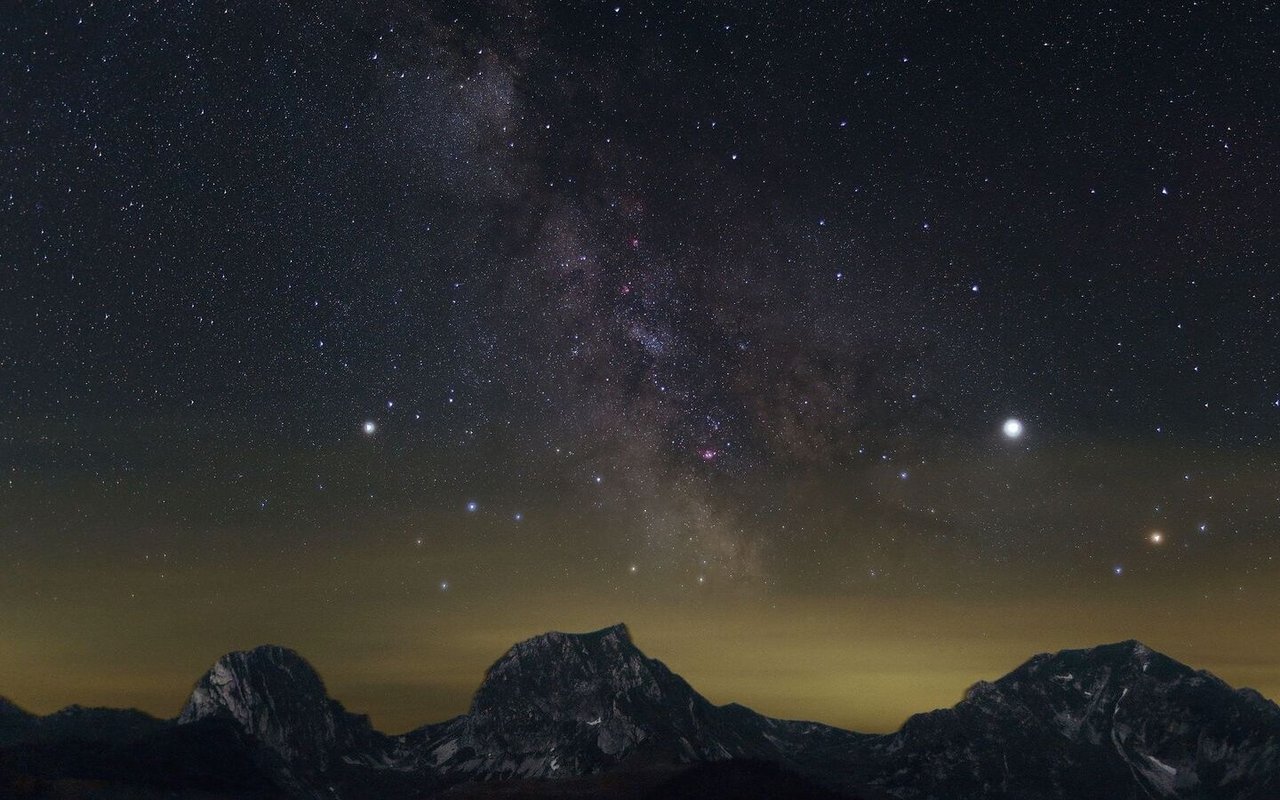 Hier funkeln besonders viele Sterne: Der Naturpark Gantrisch hat für seine überdurchschnittlich hohe Nachtdunkelheit das Label «Dark Sky Park» erhalten.