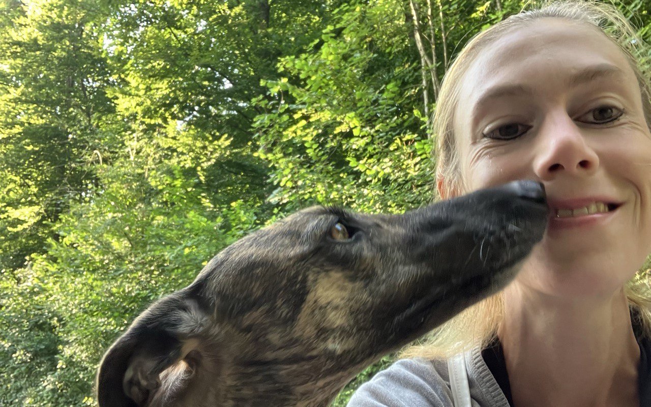 Nationalrätin Meret Schneider verbringt jede freie Minute mit Papua.