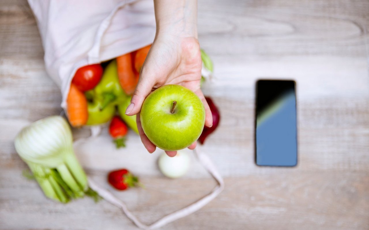 Smartphones haben die Gesellschaft nicht nur positiv verändert. Manche Apps sind aber richtig sinnvoll..