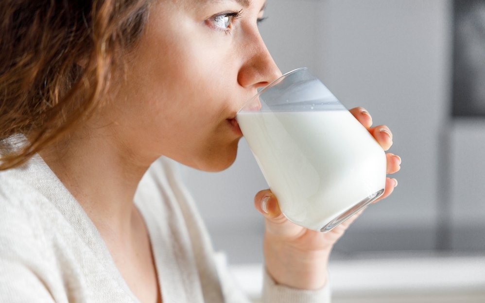 Echte Milch enthält alle Enzyme, die die Verdauung leicht machen, so Edith Mudrak.
