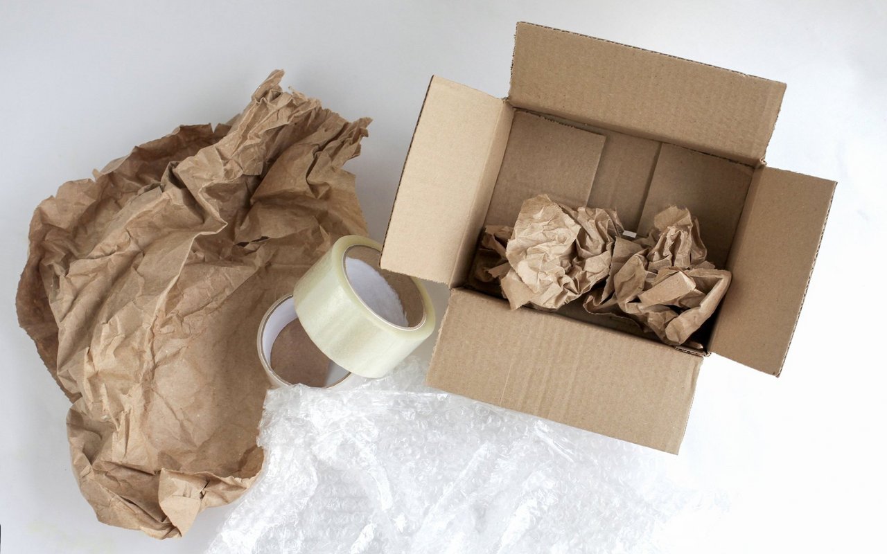 Auch Verpackungsmaterial kann gebraucht genutzt werden.