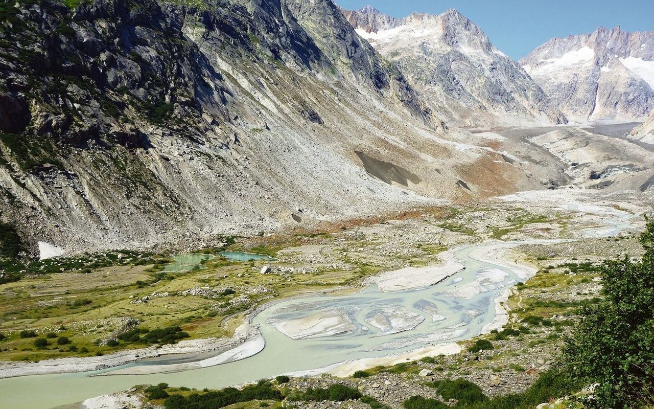 Wird die Grimselstaumauer wie geplant erhöht, wird diese Schwemmlandschaft des Unteraargletschers in einem Stausee untergehen. 