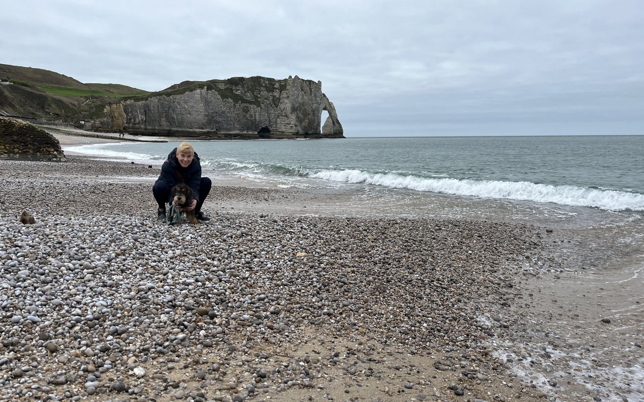 Am Strand von Etretat.