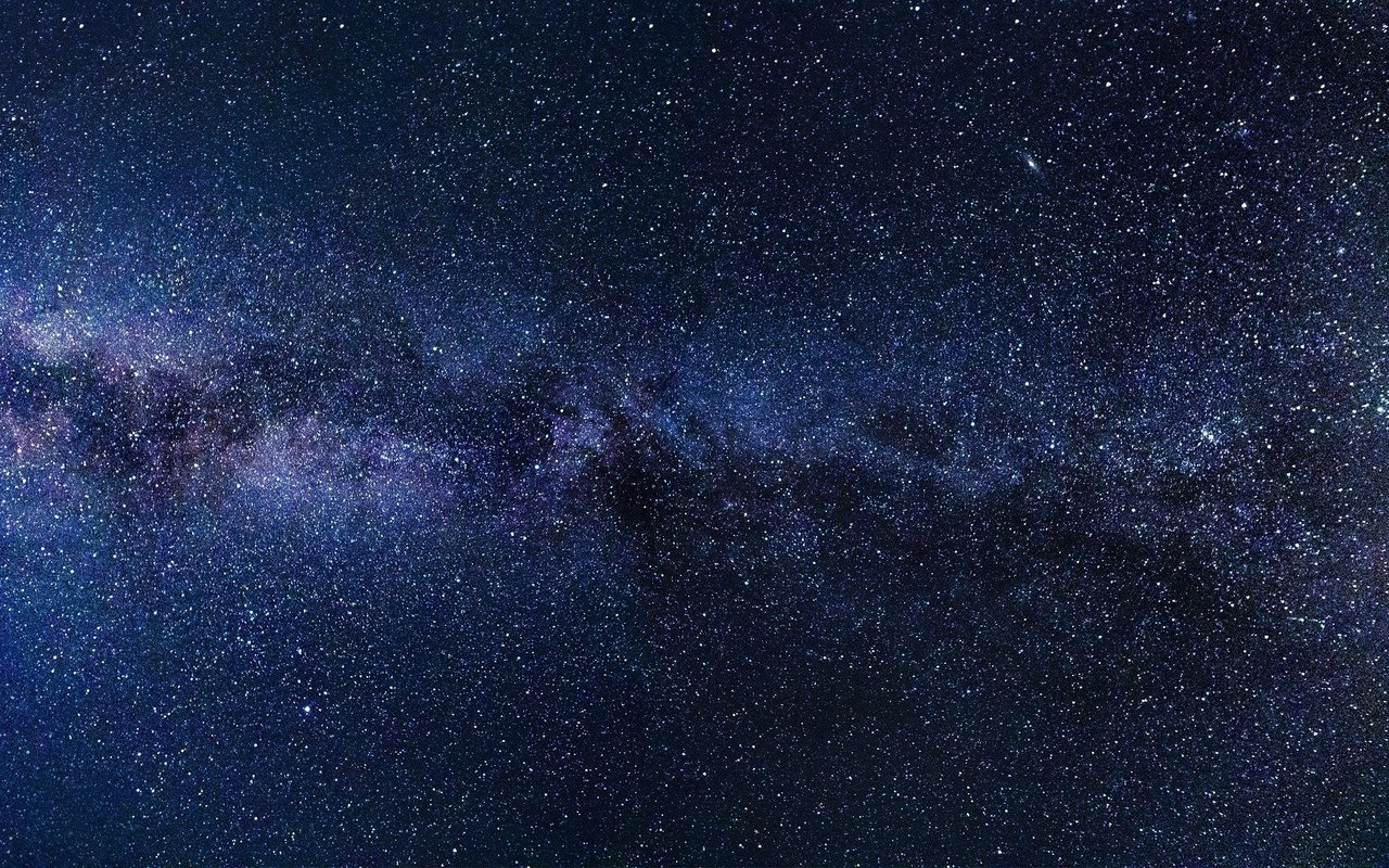 Die Milchstrasse am sternklaren Himmel. 