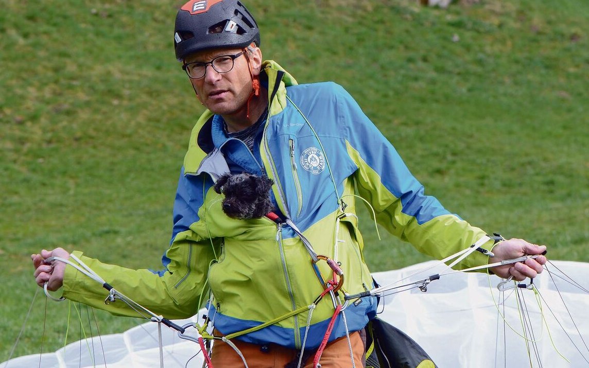 Peter von Känel betont, dass es wichtig ist, genügend Flugerfahrung zu haben. Und auch die Windbedingungen müssten stimmen.