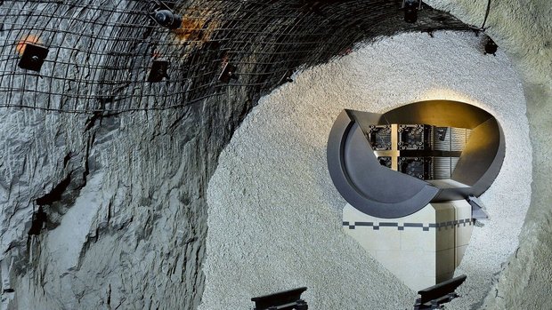 So könnte die Einlagerung der abgebrannten Brennstäbe aussehen.(Bild: Dieter Enz)