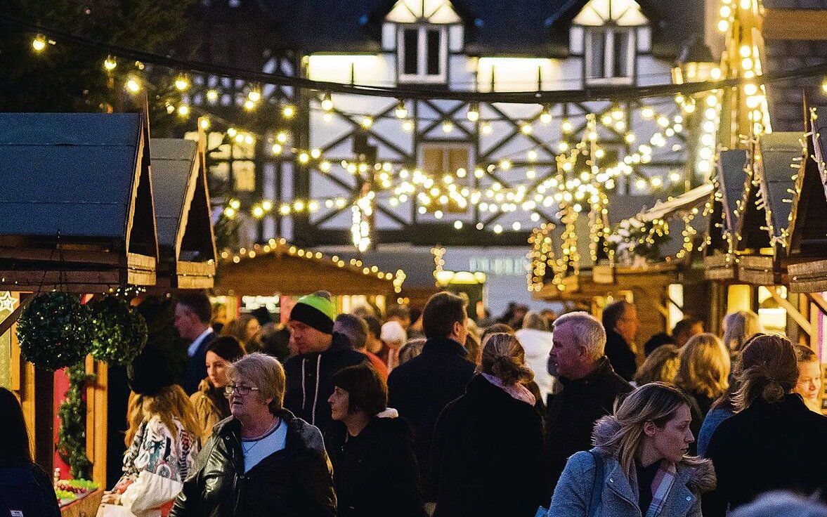 Am Weihnachtsmarkt in Chester dreht sich fast alles ums Essen.