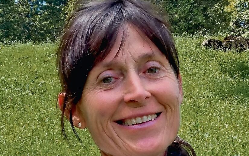 Die Biologin Manuela Seifert leitet eine ornithologische Studienreise nach Nord-Tansania und ist begeistert von diesem Land. 
