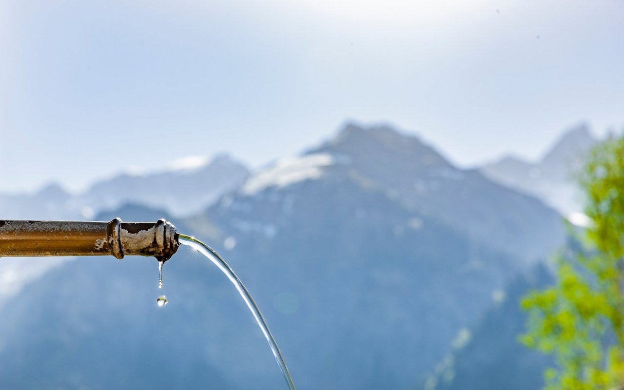 Auf Wanderungen sind gelegentliche Trinkwasserquellen besonders willkommen. 