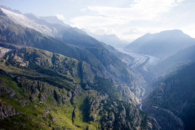 Das Hintere Lauterbrunnental ist eine wilde Alpenlandschaft mit einem beeindruckenden Gipfelpanorama auf mehrere Drei- und Viertausender.