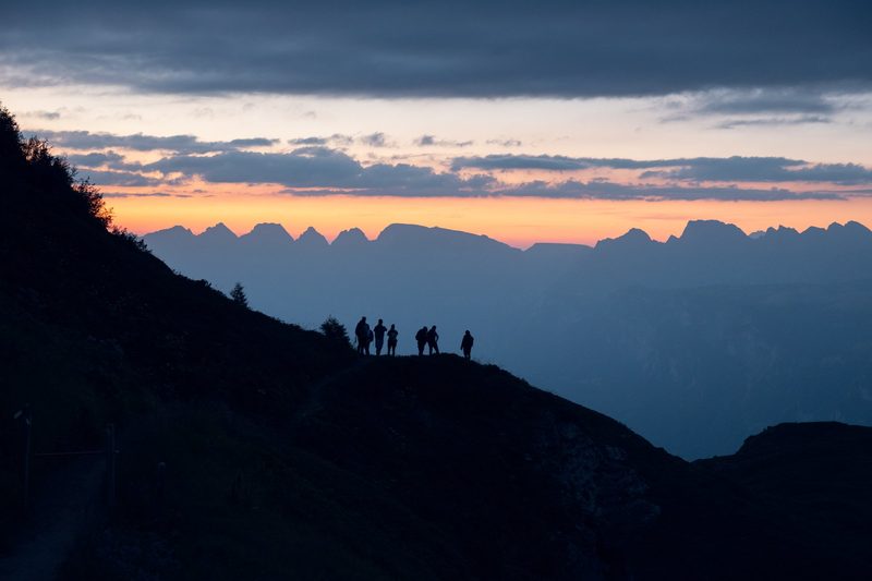 Wandern im Dunkeln an der 17. Schweizer Wandernacht