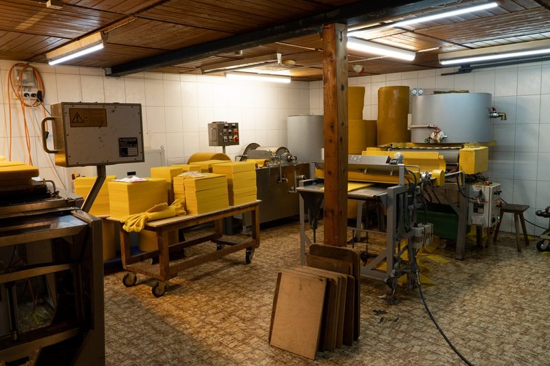 Wie entsteht Bienenwachs und wie wird es verarbeitet?