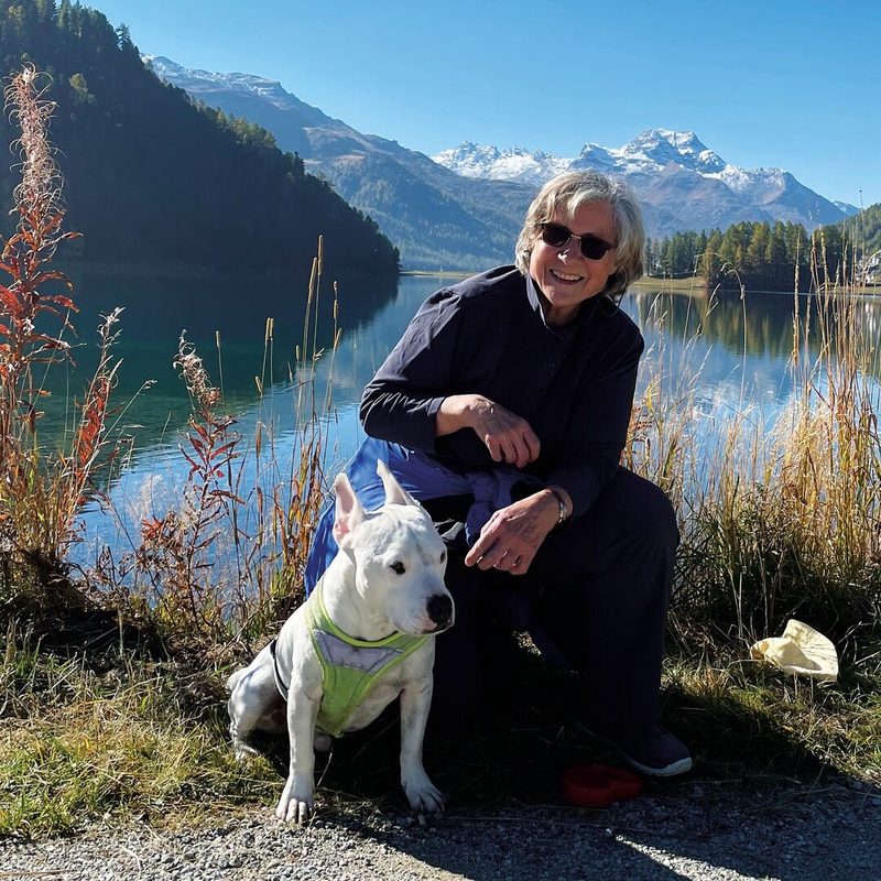 Regula Schwarzenbach, einst Präsidentin des Tierschutzvereins SPA Fribourg, erinnert sich an die Missstände mit Bullterrier und Co.