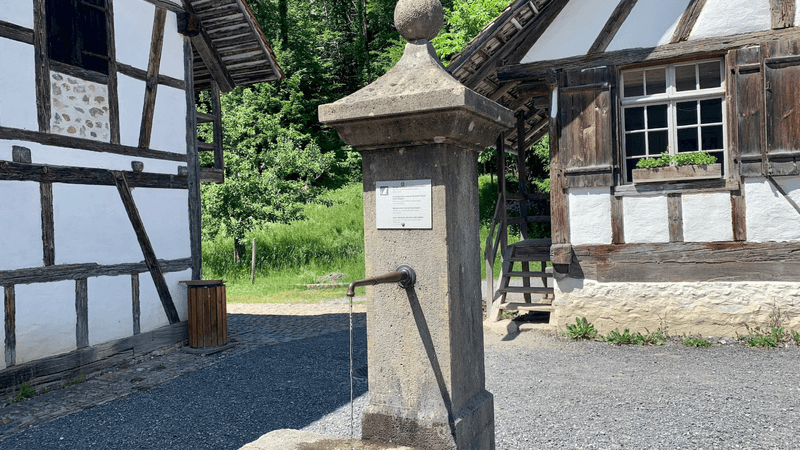 Brunnen