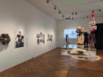 Ausstellung «Federn» im Gewerbemuseum Winterthur