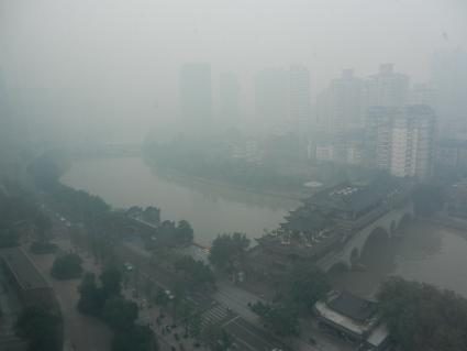 Chengdu im Smog