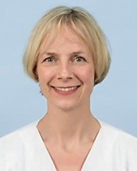 Tierärztin Claudia Kümmerle