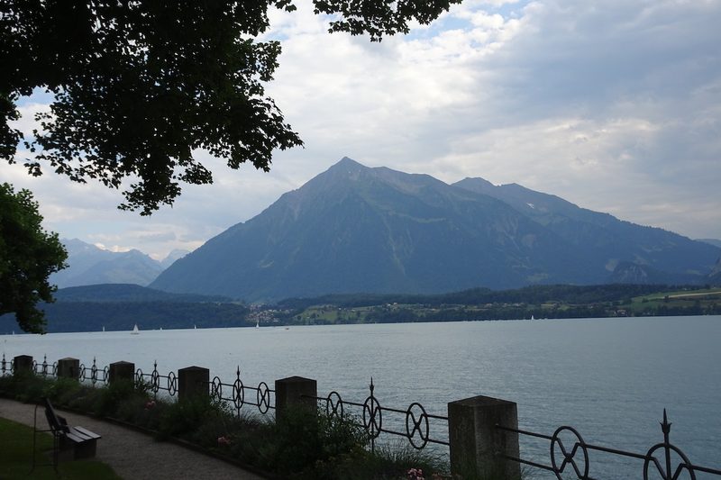 Der Schlosspark Oberhofen am Thunersee