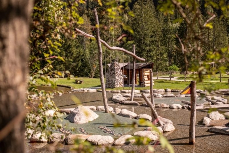 Die 7 schönsten Wasserspielplätze der Schweiz